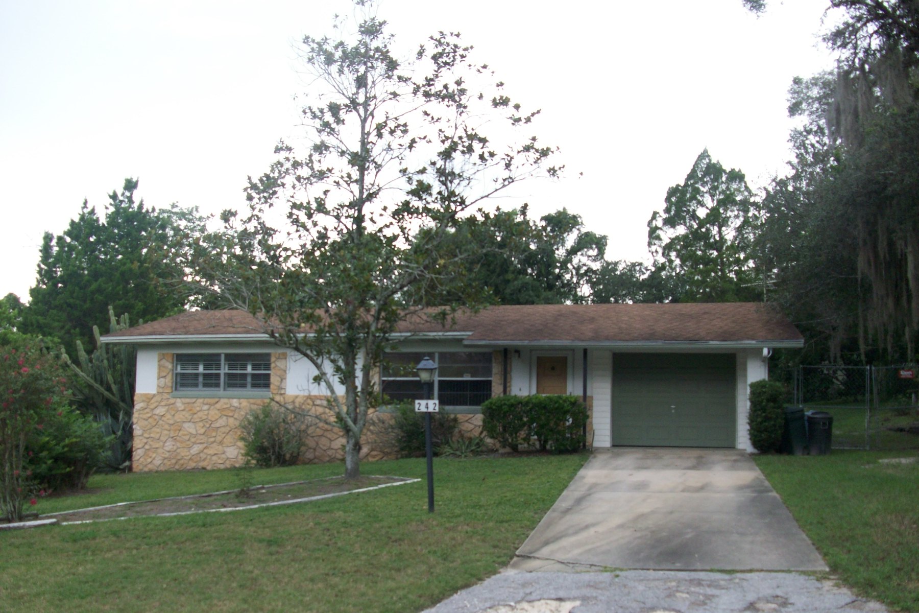 Sinkhole house Debary Florida